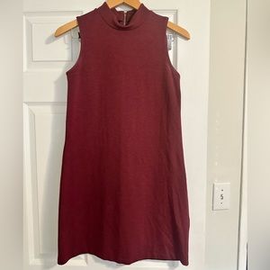 Maroon sleeveless dress